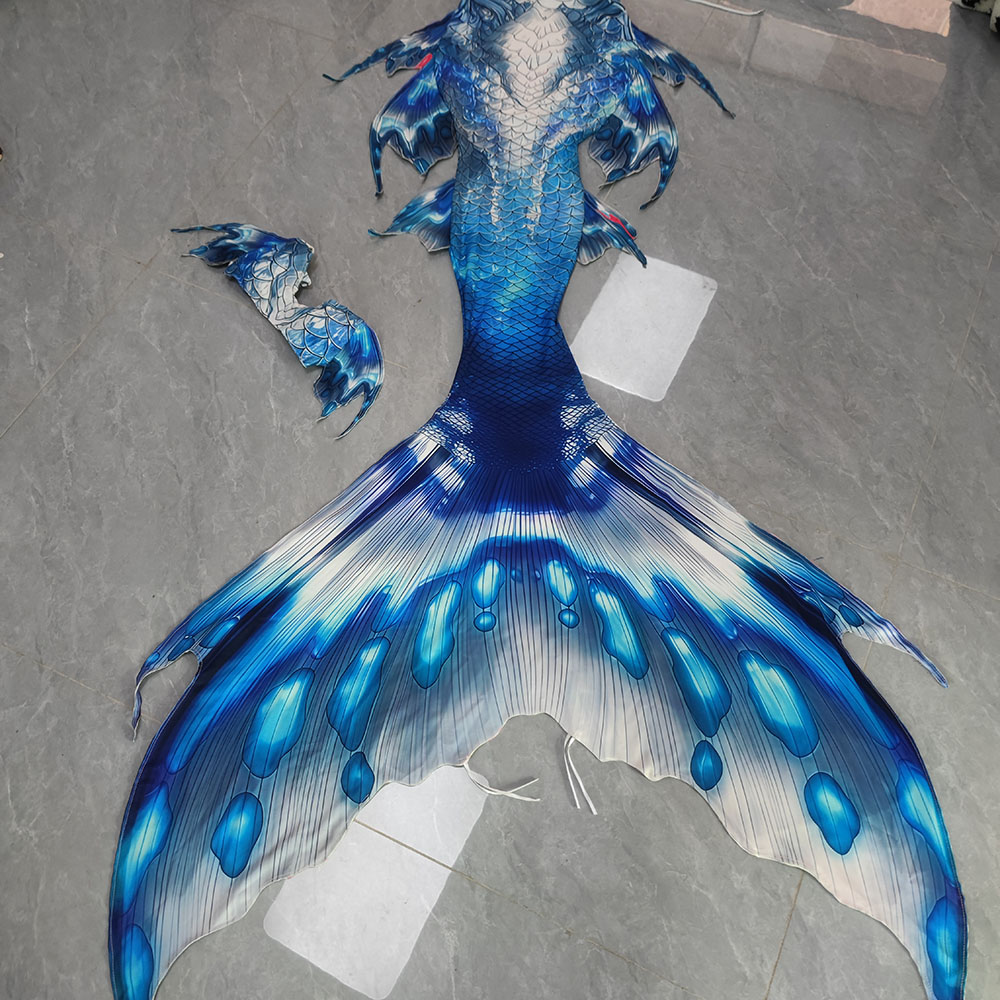 Aquarium & Marine Museum Universiti Malaysia Sabah Kota Kinabalu Sabah Reviews - Baju Renang Ekor Putri Duyung Warna-warni